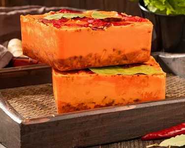 四川火鍋底料魅力何在？揭秘其獨(dú)特風(fēng)味特點(diǎn)