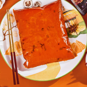 實(shí)惠牛油紅油批發(fā)價(jià)，怎樣讓火鍋店火爆增收？